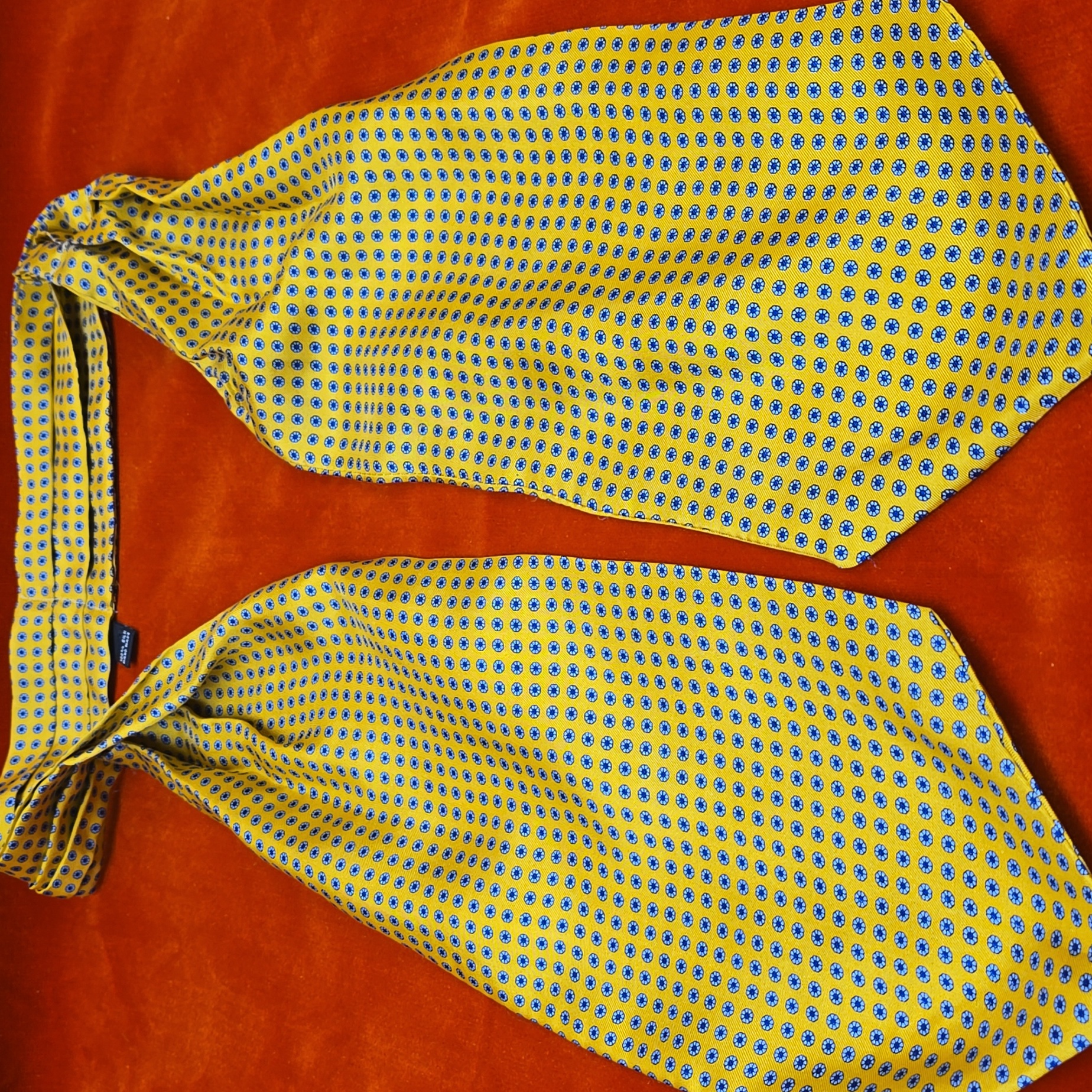Silk Yellow And Blue Patterned Tie Silk Yellow And Blue Patterned Tie